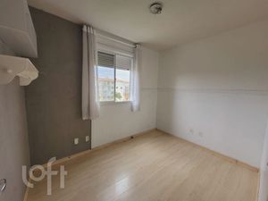 Image 17 - 916393