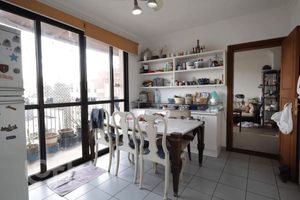 Image 1 - 916394
