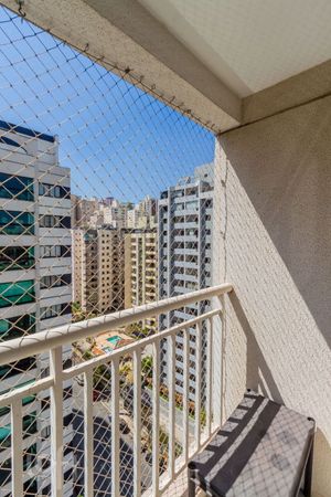 Image 34 - 916395