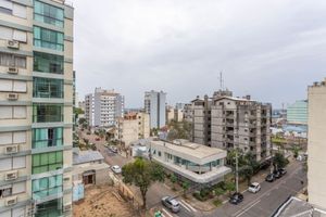 Image 25 - 916397