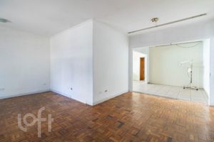 Image 39 - 916406