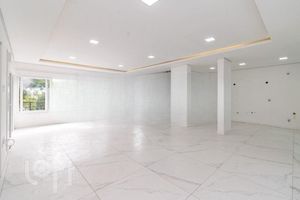 Image 61 - 916423