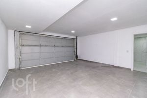 Image 70 - 916423