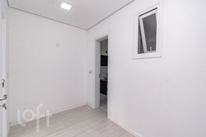 Image 33 - 916423