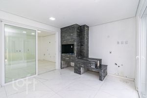 Image 4 - 916423
