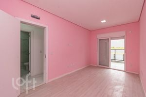 Image 38 - 916423