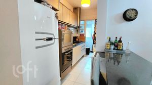 Image 7 - 916431