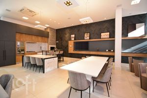 Image 33 - 916433