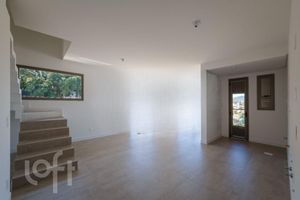 Image 3 - 916446