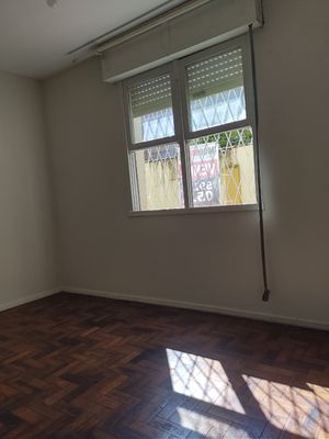 Image 3 - 916457
