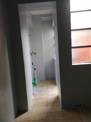Image 7 - 916457