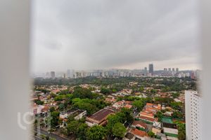 Image 46 - 916458