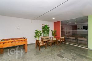 Image 49 - 916458