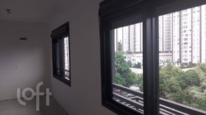 Image 35 - 916459