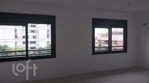 Image 37 - 916459