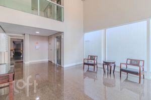 Image 21 - 916462