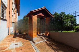 Image 26 - 916467