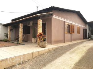 Image 1 - 916468