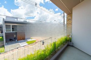 Image 13 - 916472