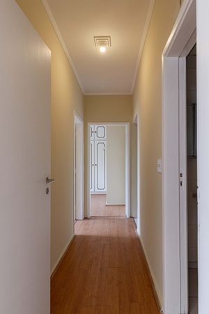 Image 6 - 916487