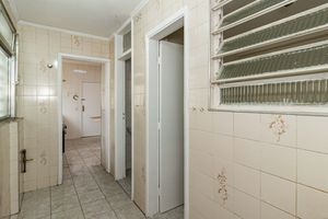 Image 31 - 916487