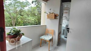 Image 10 - 916500