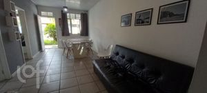 Image 4 - 916505
