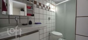 Image 13 - 916505