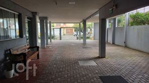 Image 1 - 916534