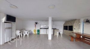 Image 17 - 916545