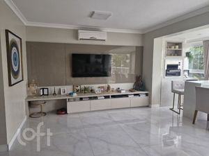 Image 9 - 916557
