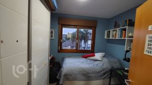 Image 13 - 916559
