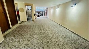 Image 11 - 916565