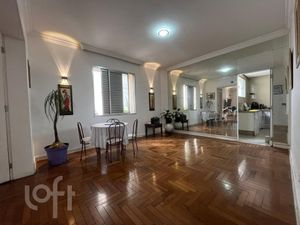 Image 4 - 916567