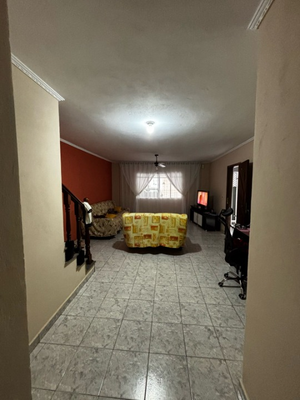 Image 3 - 916586
