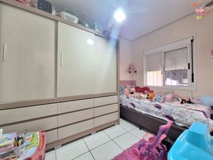 Image 15 - 916591