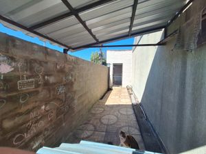 Image 4 - 916591