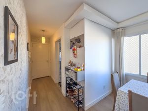 Image 17 - 916592
