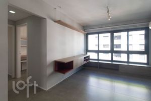 Image 1 - 916602