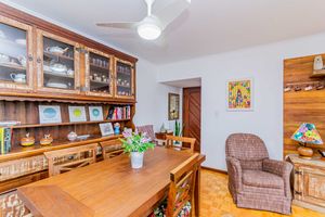 Image 4 - 916607