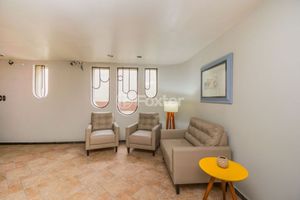 Image 3 - 916607