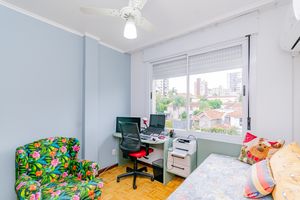 Image 7 - 916607