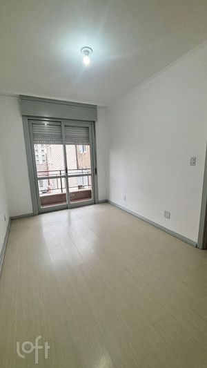 Image 4 - 916626