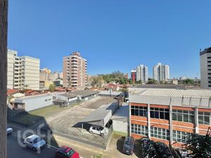 Image 29 - 916628