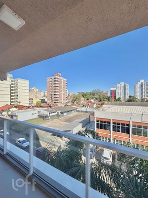 Image 10 - 916628