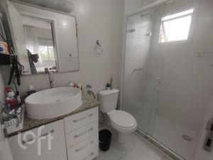 Image 11 - 916644