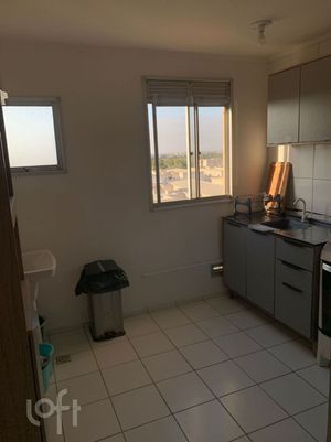 Image 8 - 916645