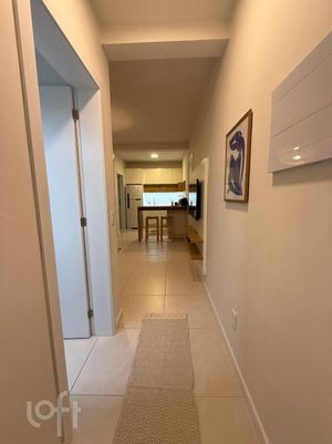 Image 17 - 916646