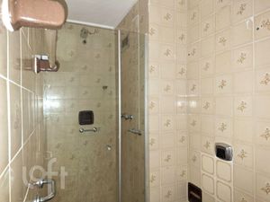 Image 6 - 916650