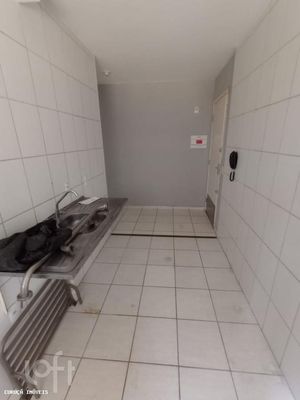 Image 3 - 916651